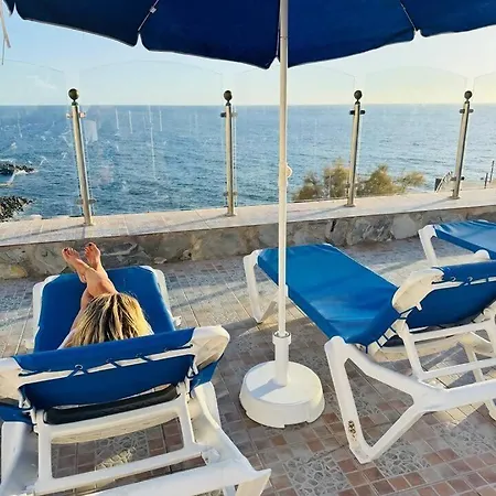 100 Vista Al Mar Americas - Lujo - Villamar Lägenhet *